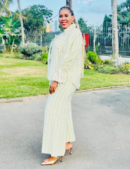 Rich Aunty